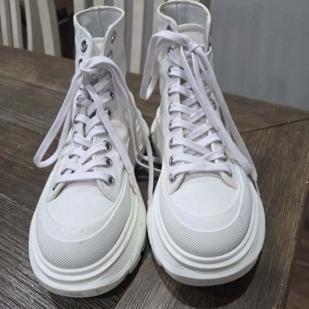 Alexander McQueen White Tread Slick Chunky Platform HighTop Boots Size 5 / EU 35 - Picture 2 of 9